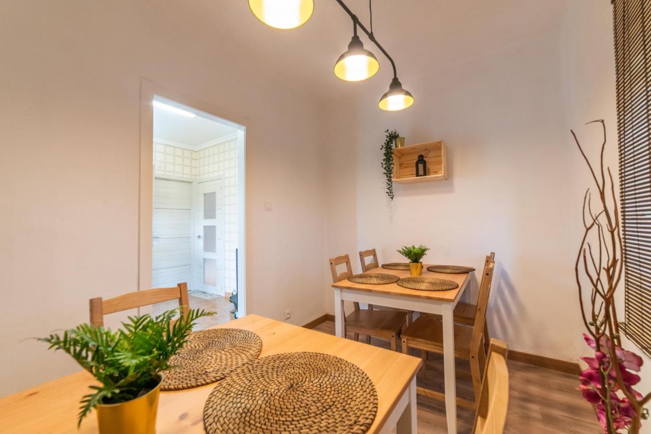 Casa Lopez Bed & Breakfast Aviles Bagian luar foto