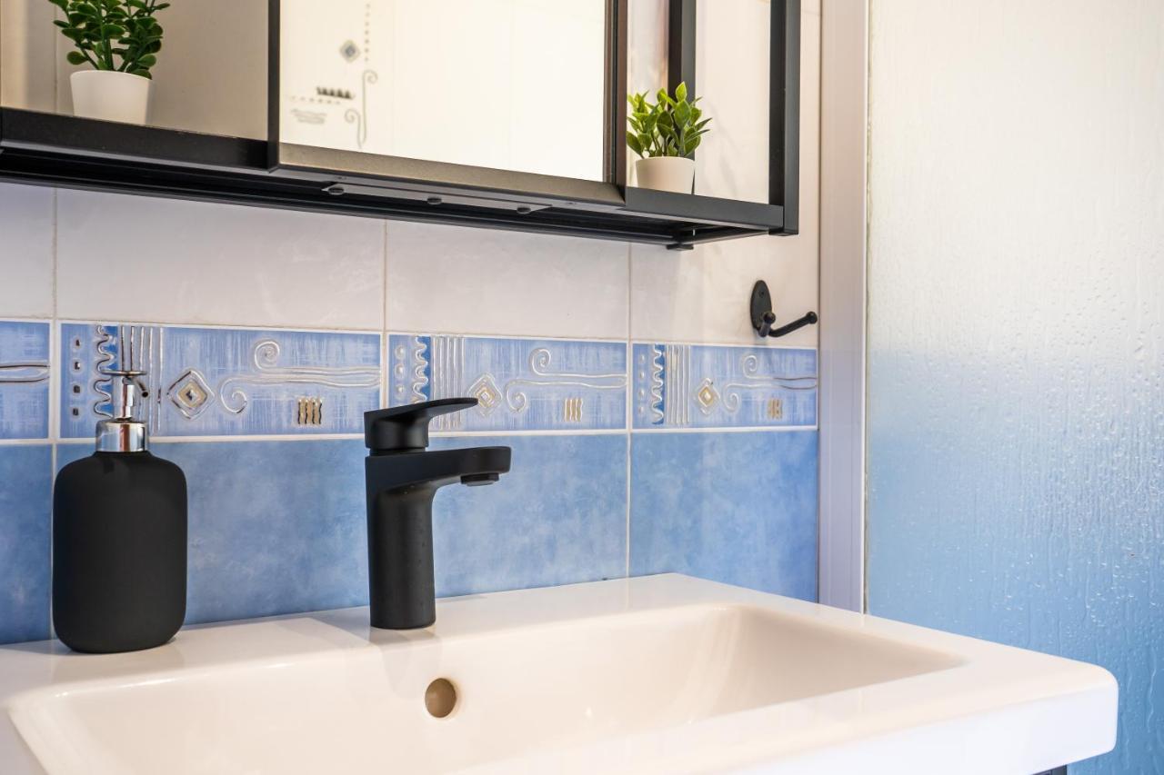 Casa Lopez Bed & Breakfast Aviles Bagian luar foto