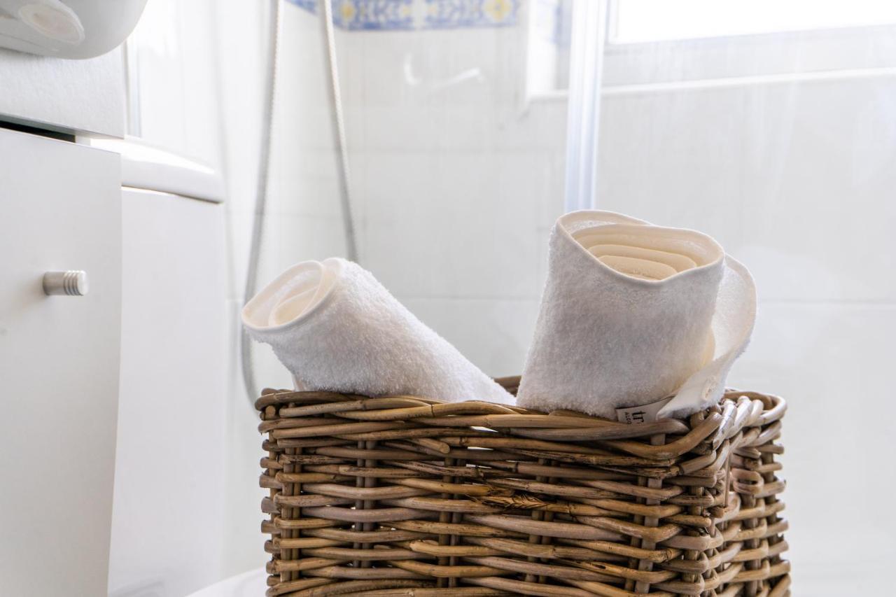 Casa Lopez Bed & Breakfast Aviles Bagian luar foto
